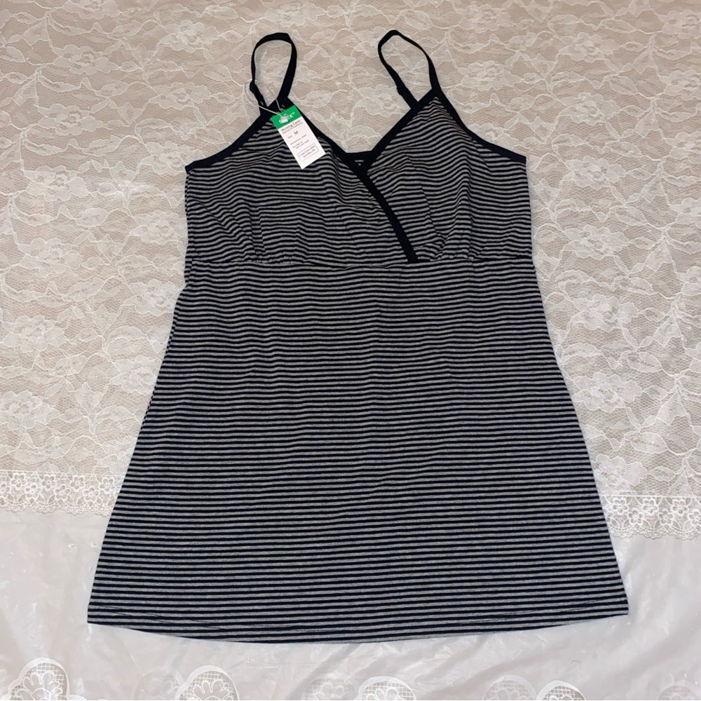 Suiek NWT Maternity and Breastfeeding Nursing Cami Size Medium Stripes